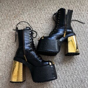 Killstar reptilia goth platform boots sz 8